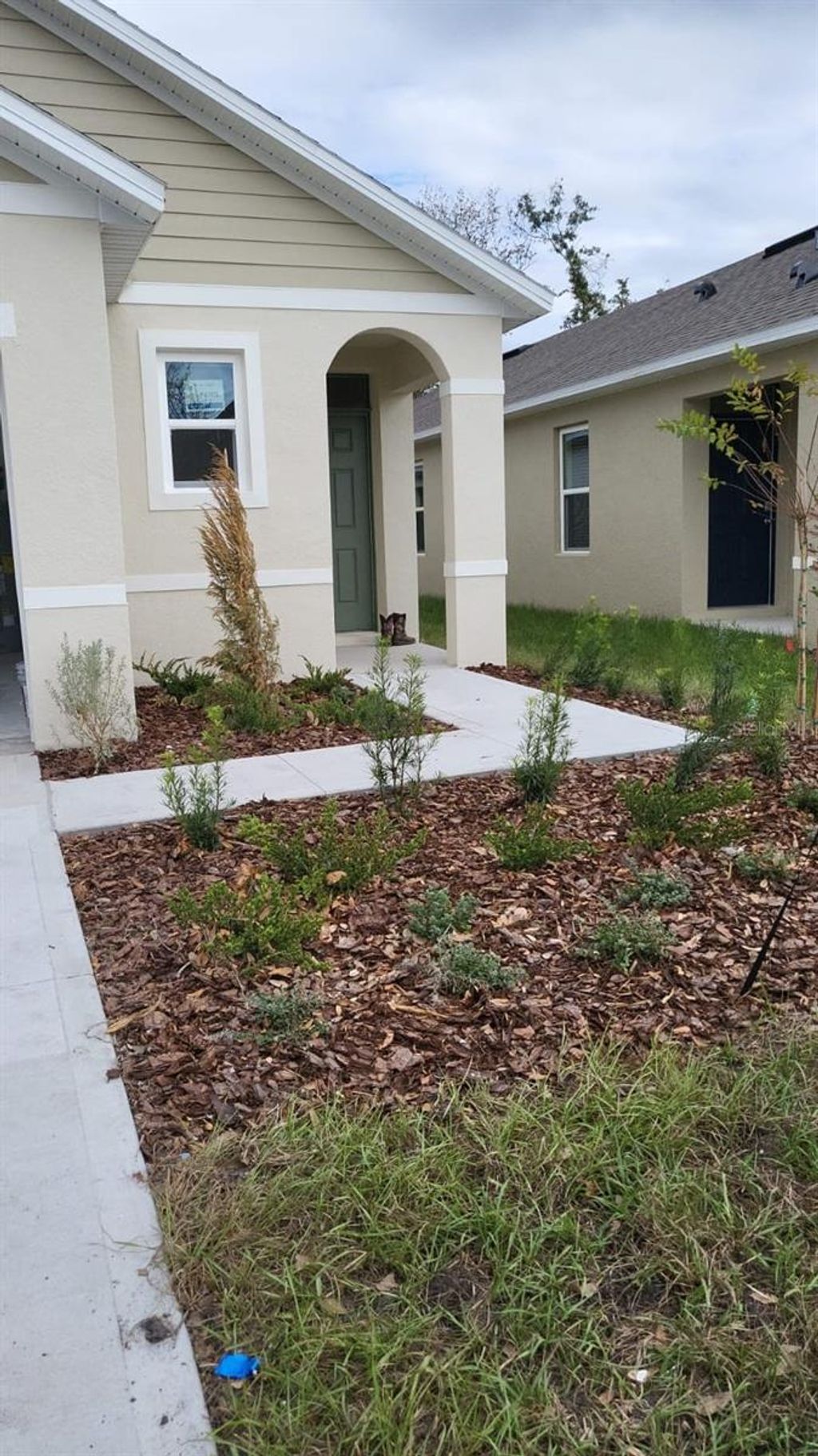 Photo of 335 Gina Lane, Davenport, FL 33837 (MLS # O6412129)