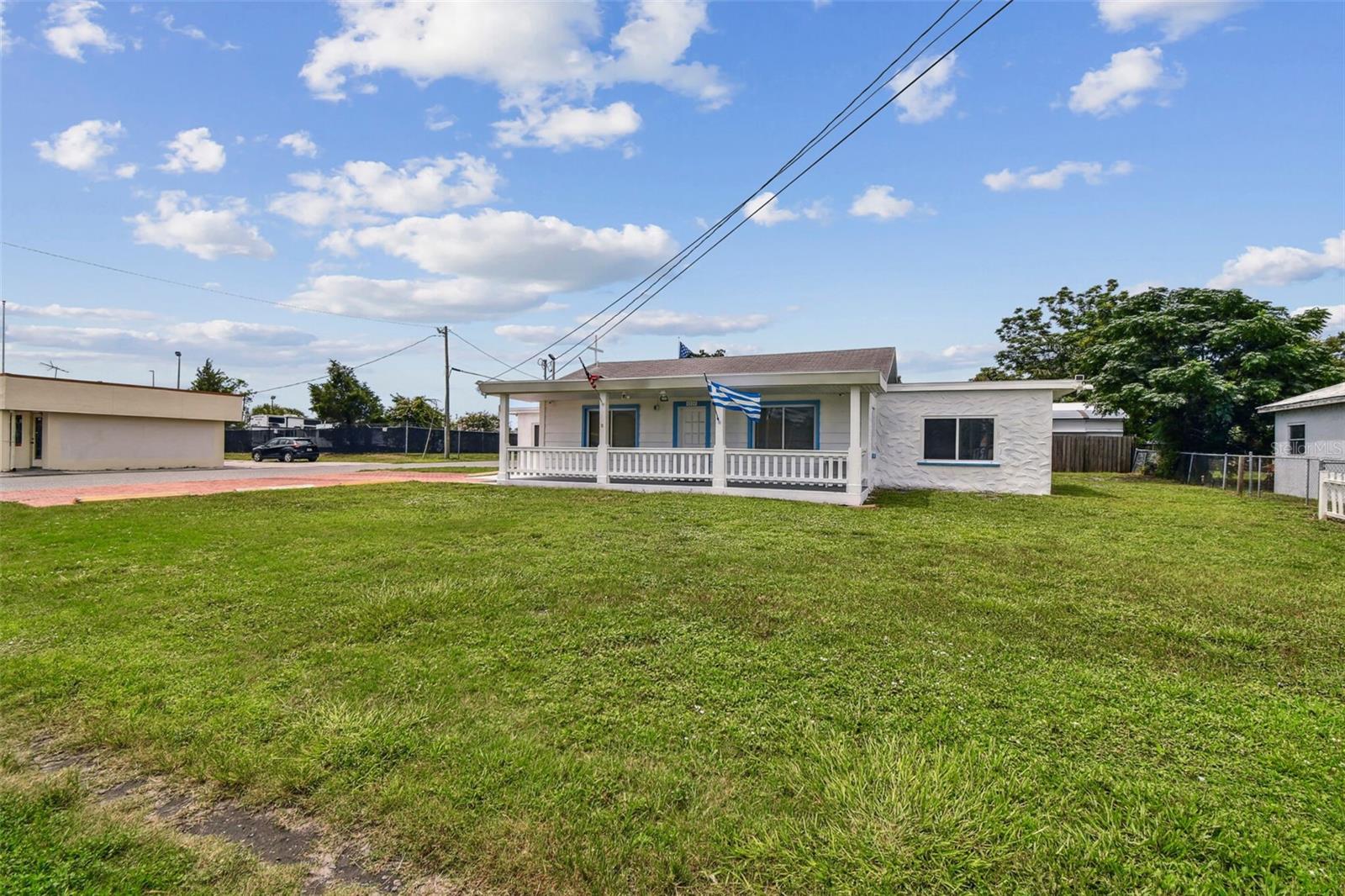 4539 MILE STRETCH DR