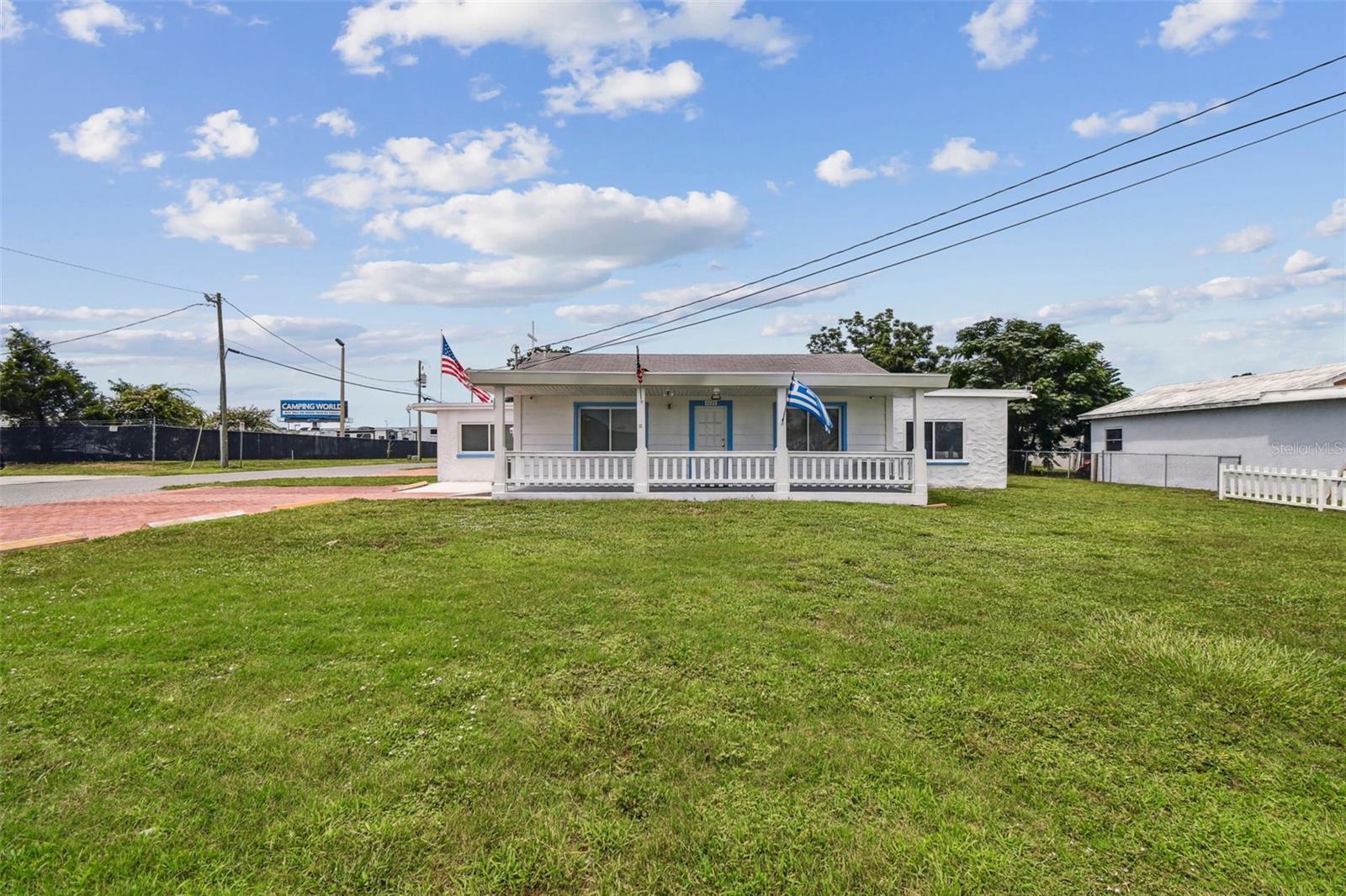 4539 MILE STRETCH DR