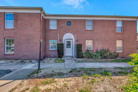 Photo of 1122 84th Terrace N #A, St Petersburg, FL 33702 (MLS # A4687277)