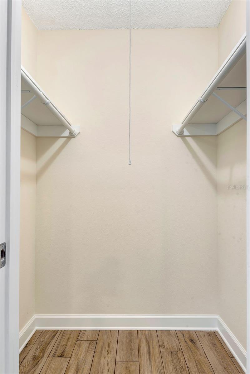 JAMESTOWN CONDO - Residential