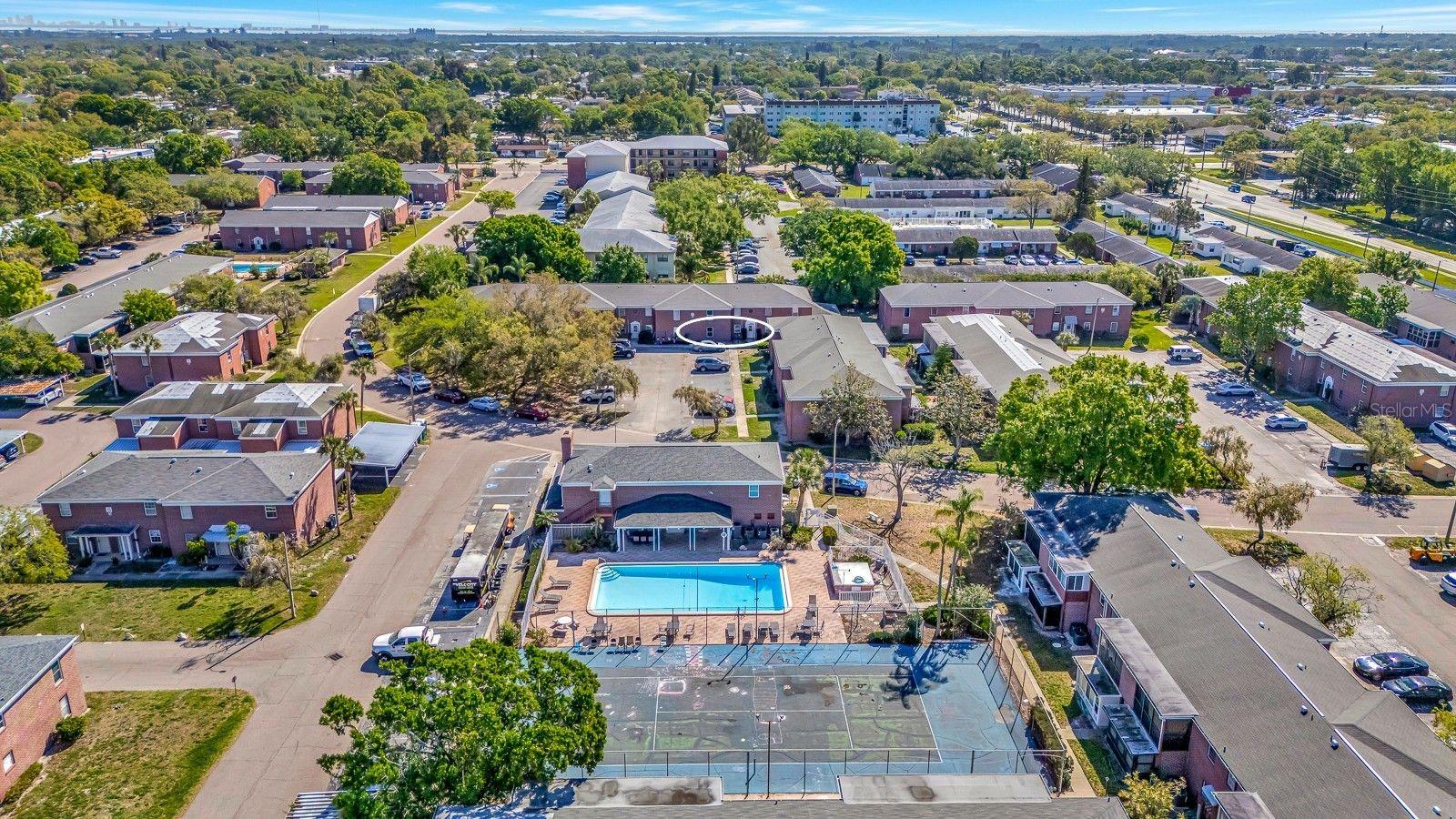 JAMESTOWN CONDO - Residential