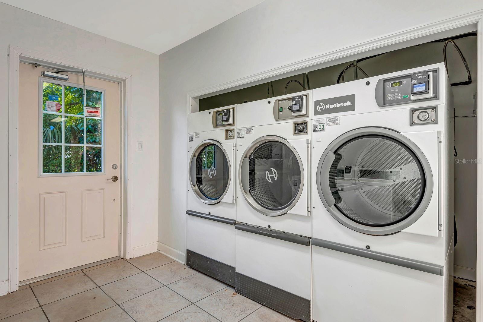 JAMESTOWN CONDO - Residential