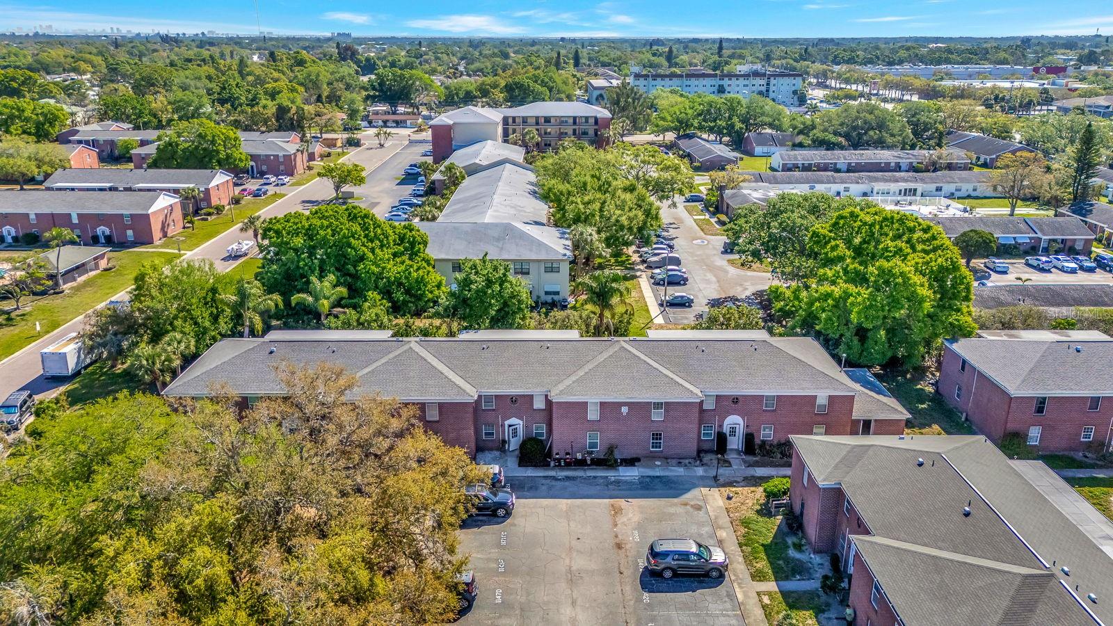 JAMESTOWN CONDO - Residential