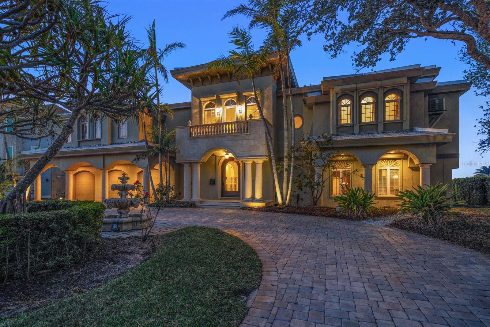SUNSET BAY LOT 26 & SWLY 1/2 OF LOT 27 - Residential