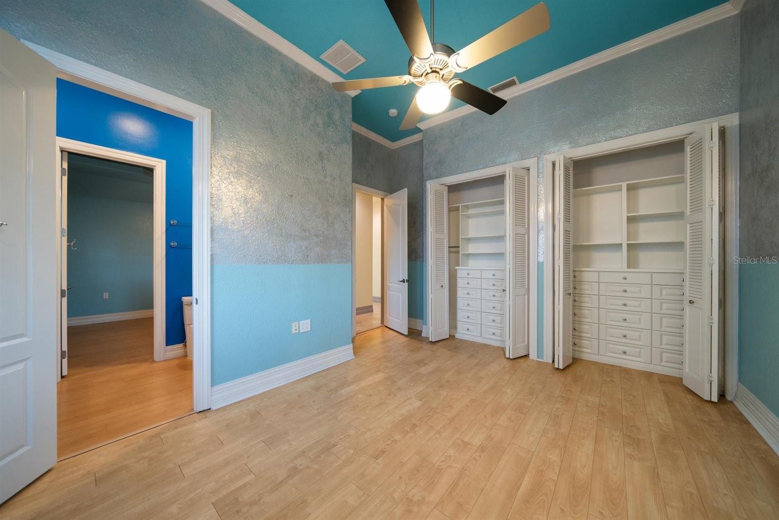 SUNSET BAY LOT 26 & SWLY 1/2 OF LOT 27 - Residential