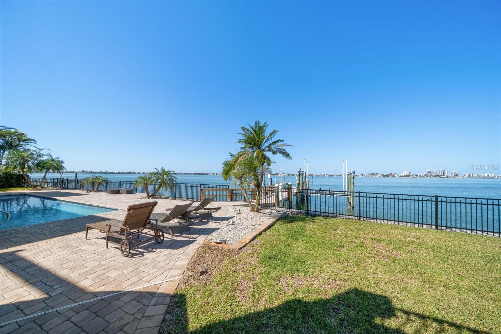 SUNSET BAY LOT 26 & SWLY 1/2 OF LOT 27 - Residential