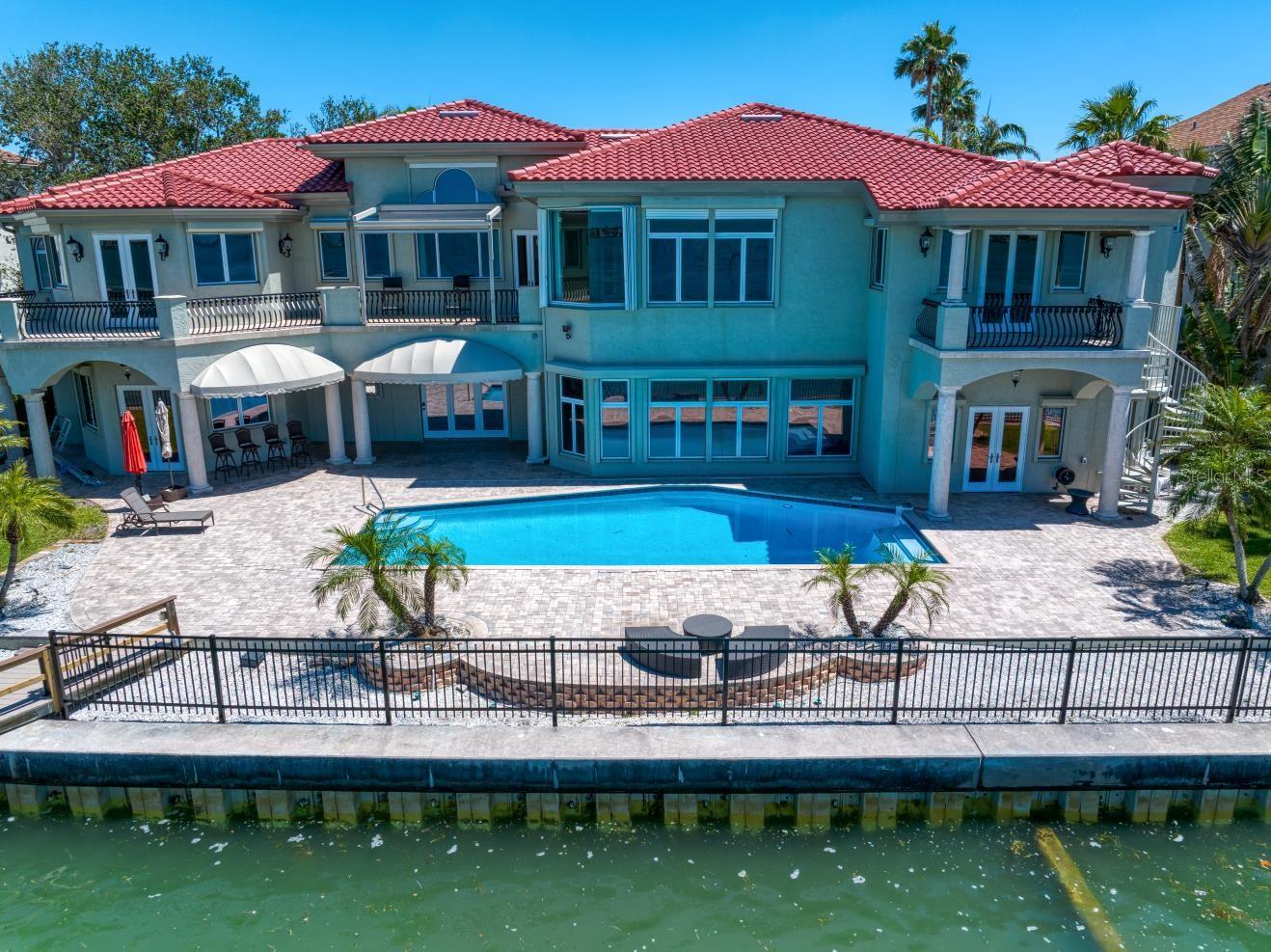 SUNSET BAY LOT 26 & SWLY 1/2 OF LOT 27 - Residential