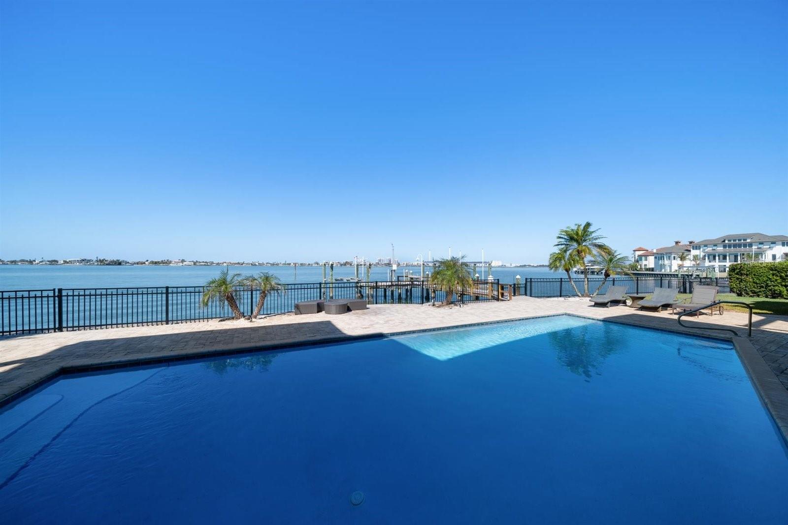 SUNSET BAY LOT 26 & SWLY 1/2 OF LOT 27 - Residential
