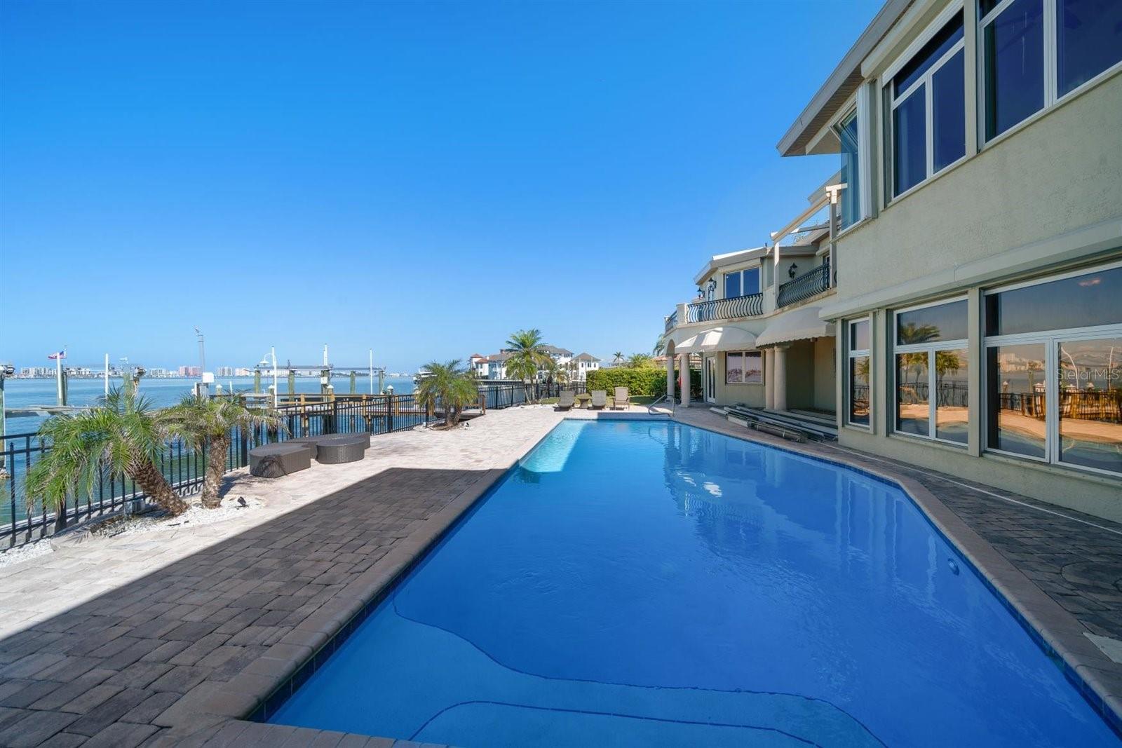 SUNSET BAY LOT 26 & SWLY 1/2 OF LOT 27 - Residential