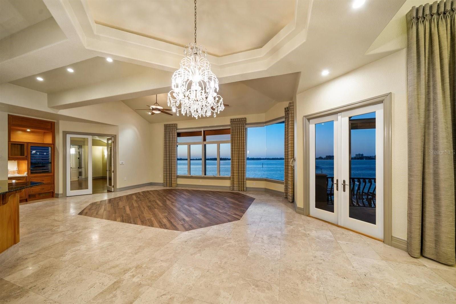 SUNSET BAY LOT 26 & SWLY 1/2 OF LOT 27 - Residential