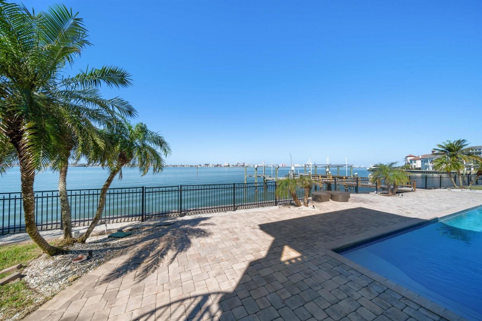 SUNSET BAY LOT 26 & SWLY 1/2 OF LOT 27 - Residential