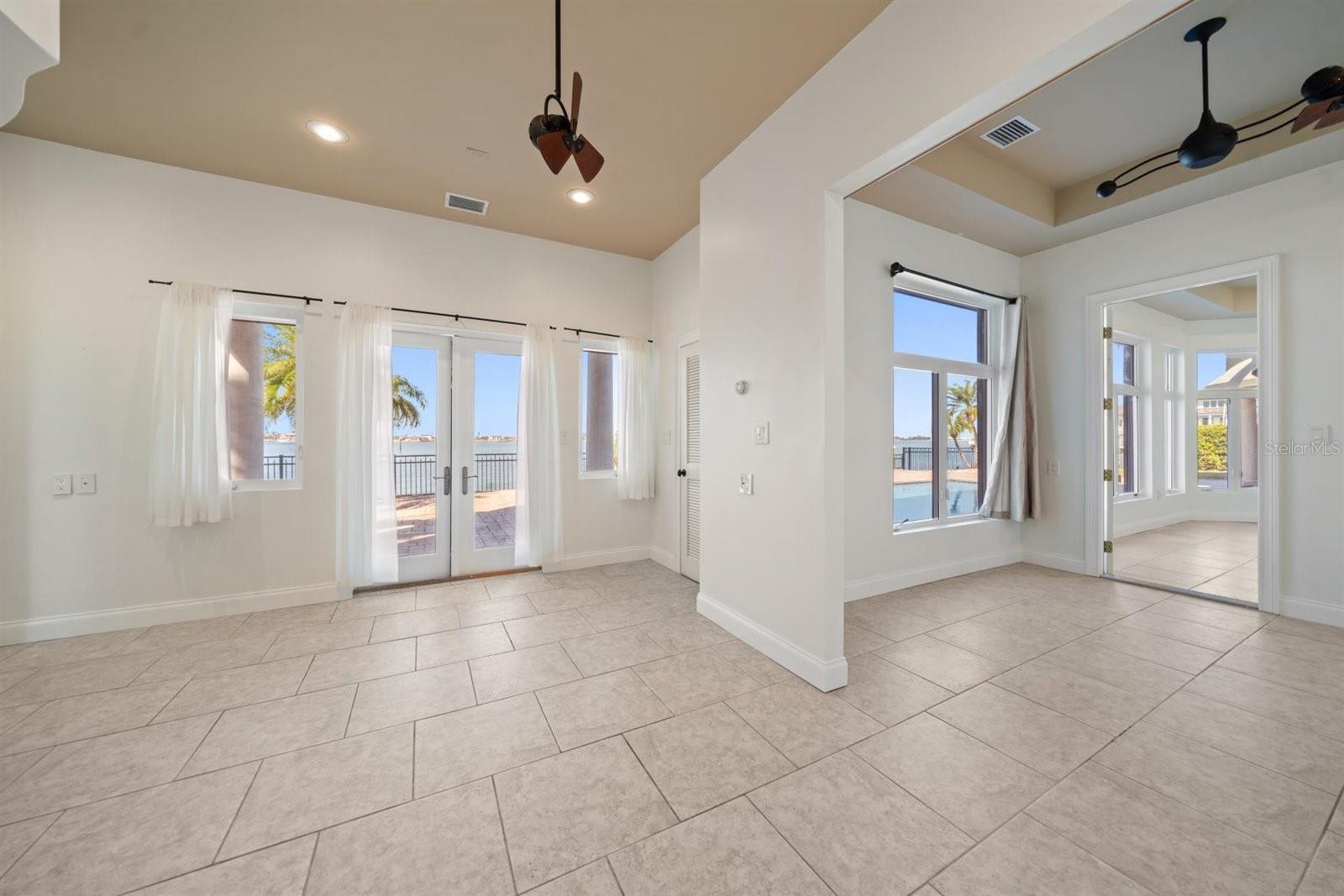 SUNSET BAY LOT 26 & SWLY 1/2 OF LOT 27 - Residential