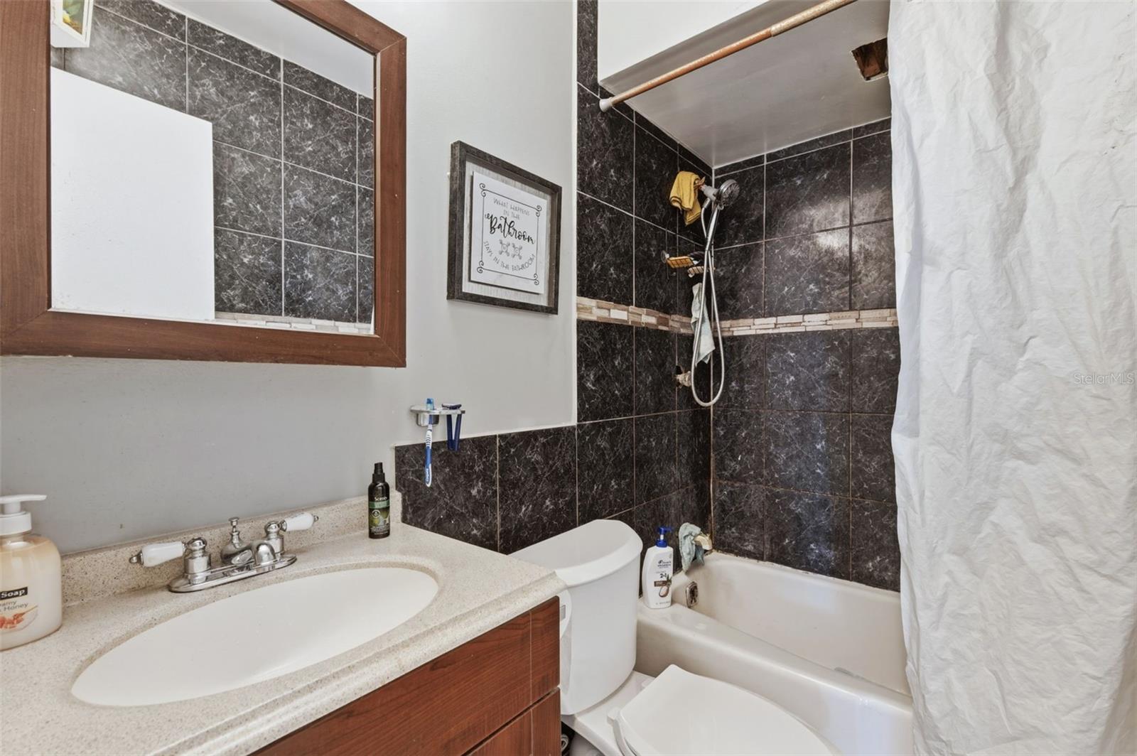 MAC DILL PARK UNIT 3 - Residential