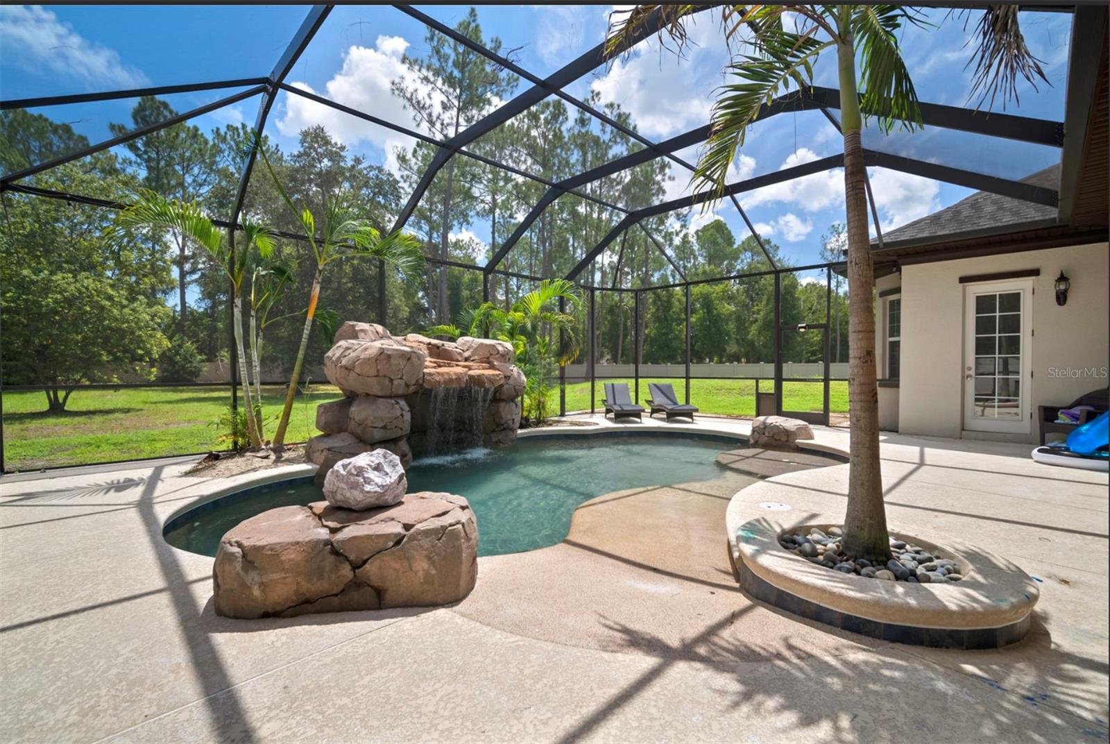 QUAIL HOLLOW PINES - Residential