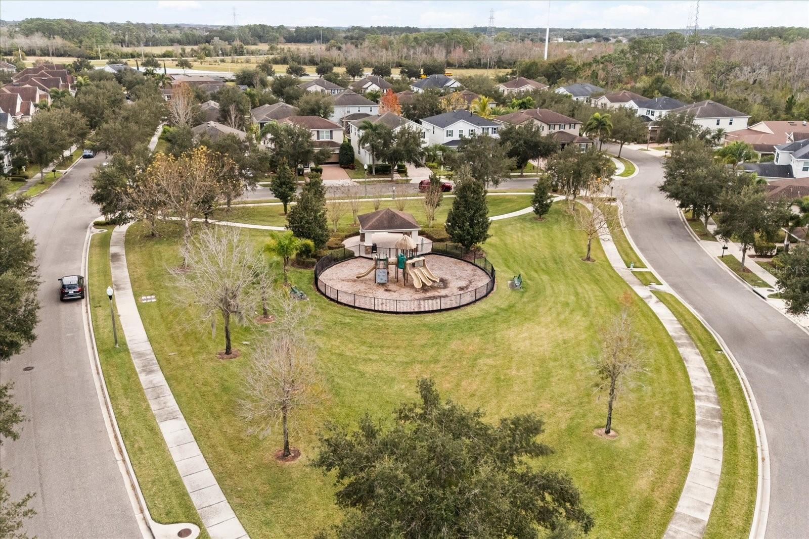 VINEYARDS/HORIZONS WEST PH 1B - Residential