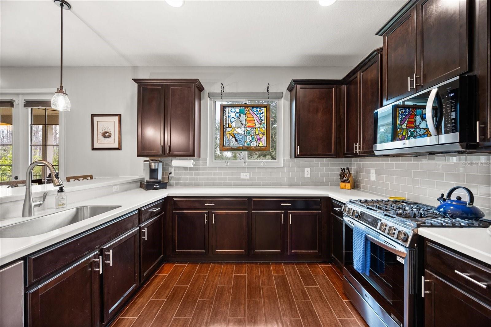 VINEYARDS/HORIZONS WEST PH 1B - Residential