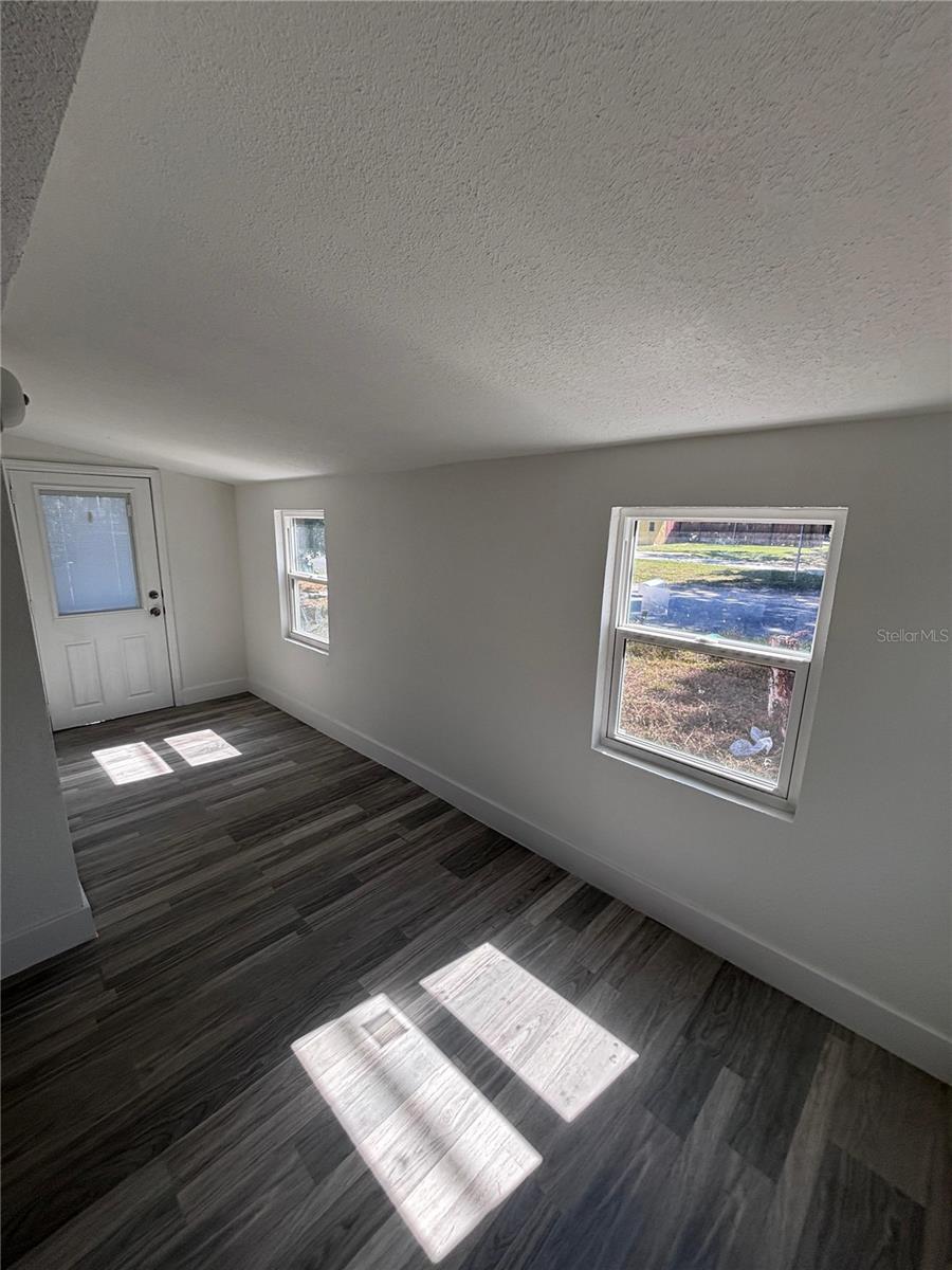 UNPLATTED - Residential