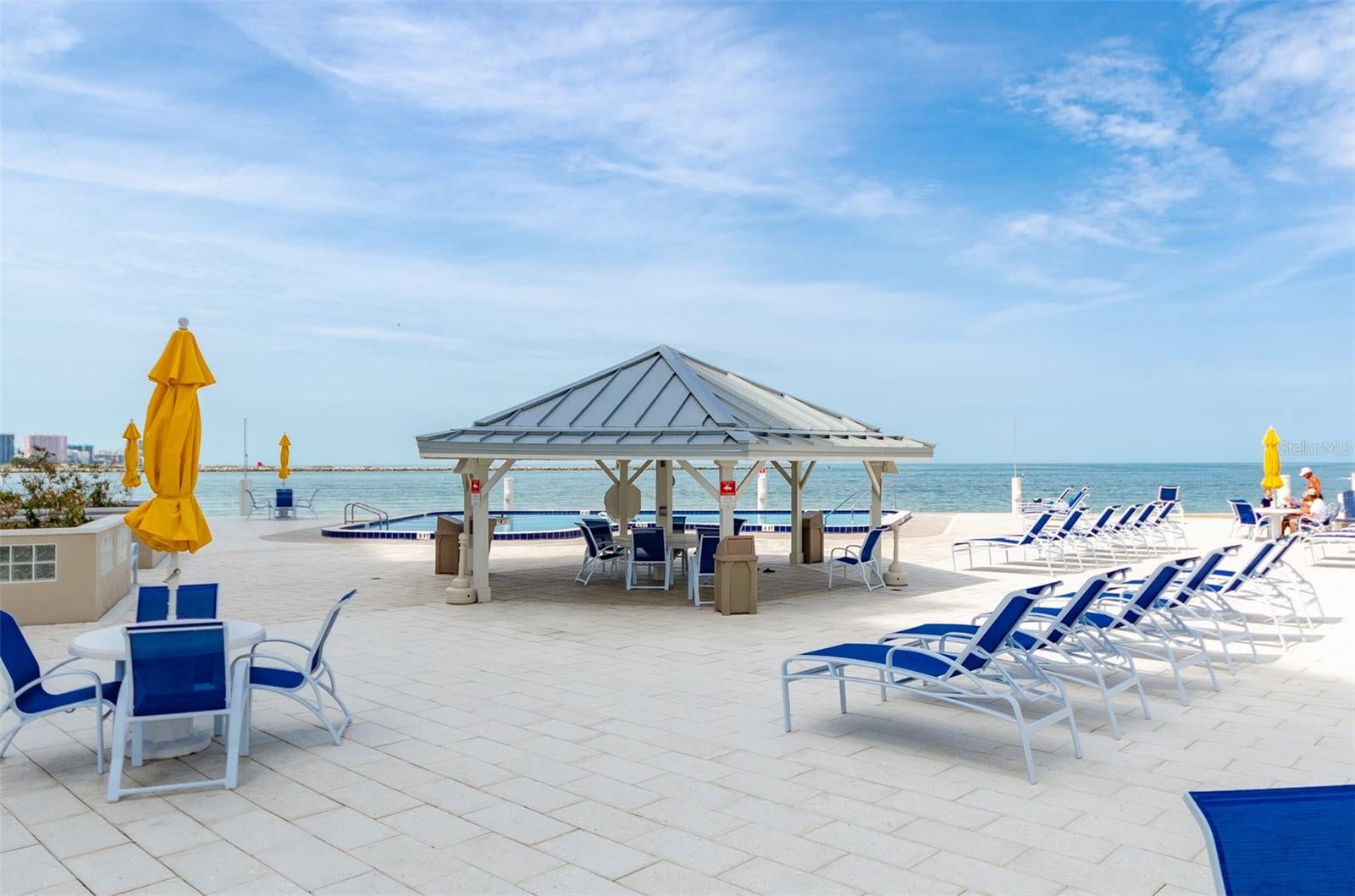 450 S GULFVIEW BOULEVARD 405