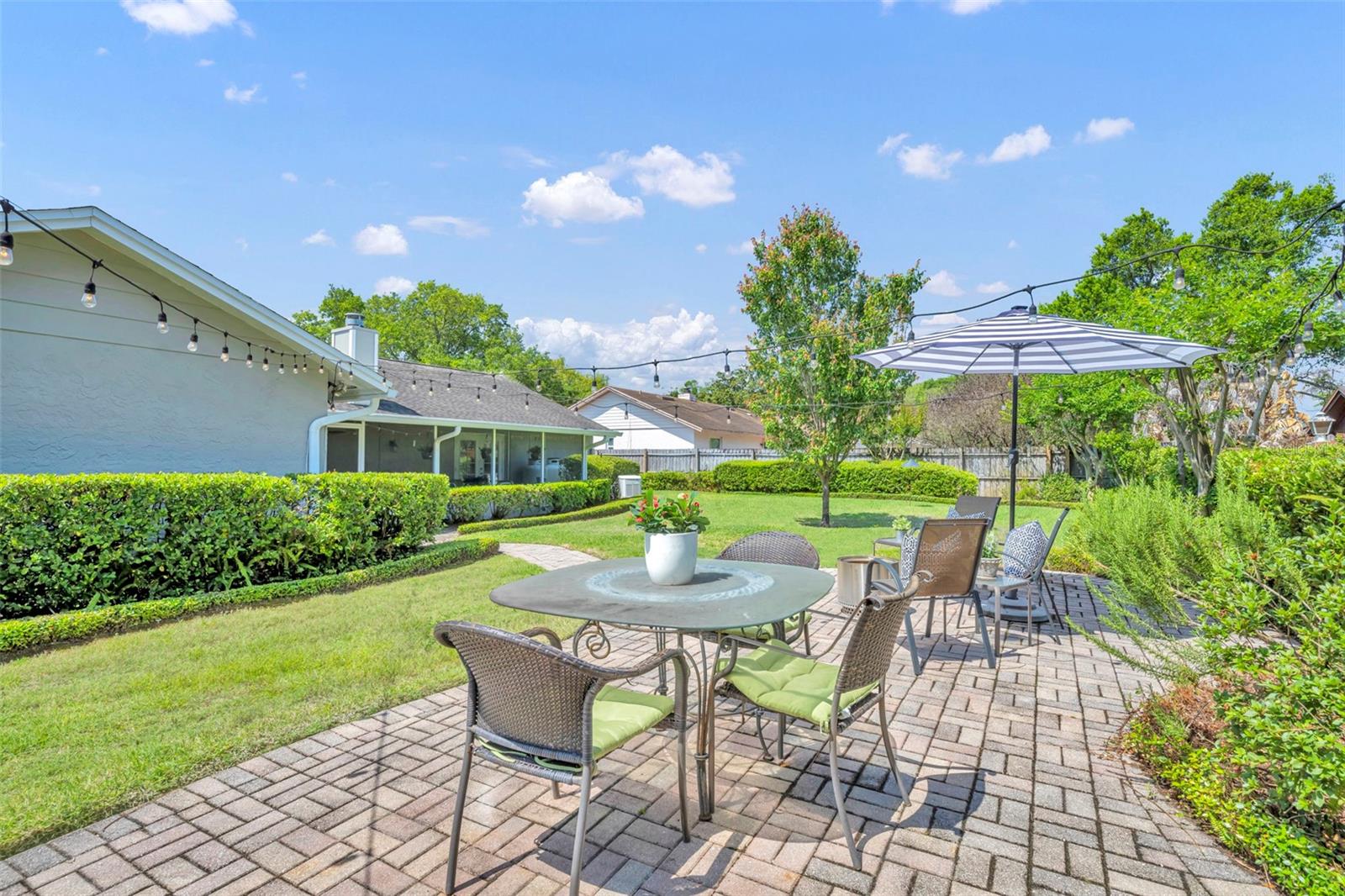 WOODSIDE VILLAGE - Residential