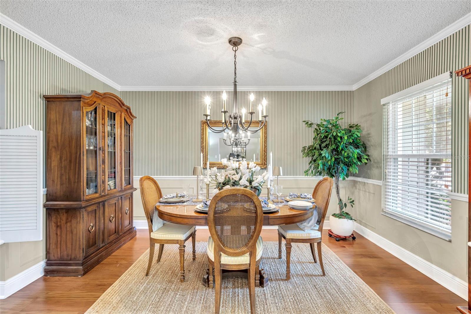 WOODSIDE VILLAGE - Residential