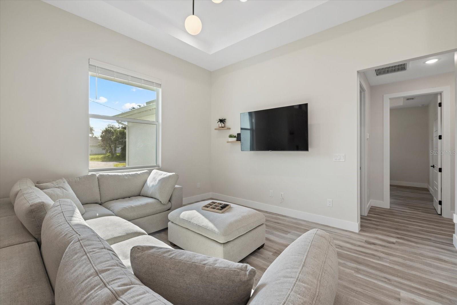 PORT CHARLOTTE SUB 34 - Residential Lease