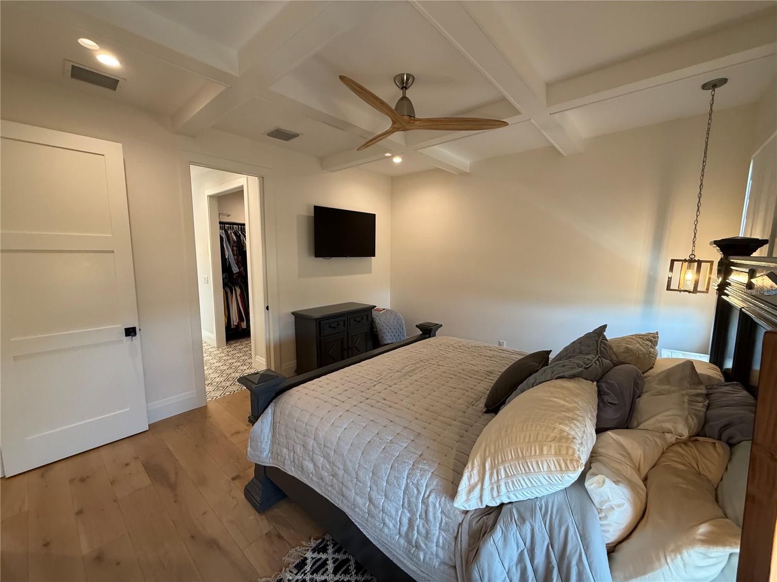 HAMILTON PLACE - Residential
