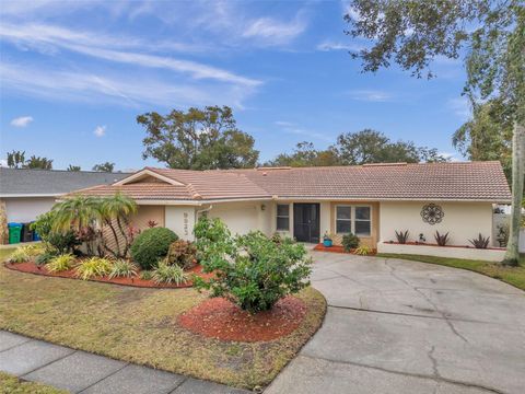 A home in SEMINOLE