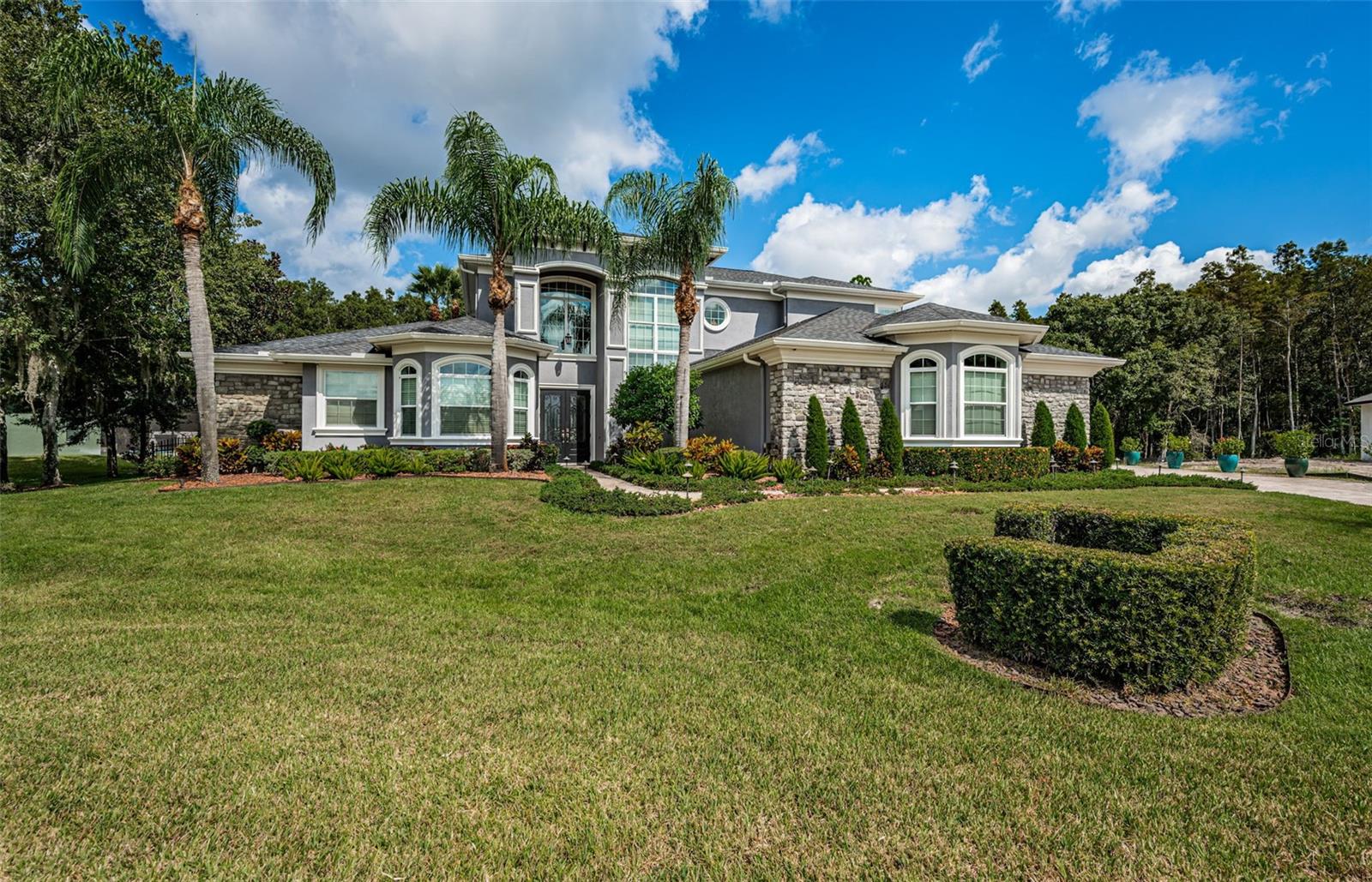 180 KEYSTONE PALMS BOULEVARD