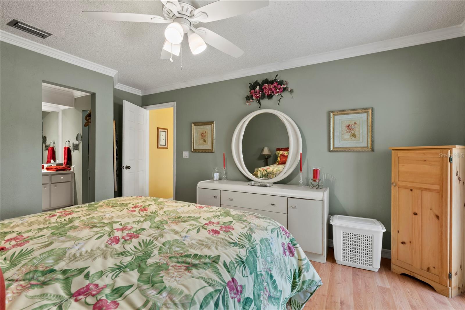 HERON LAKES - Residential