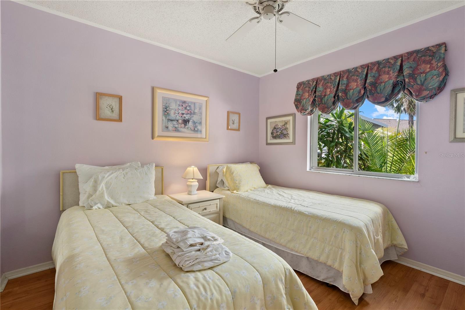 HERON LAKES - Residential