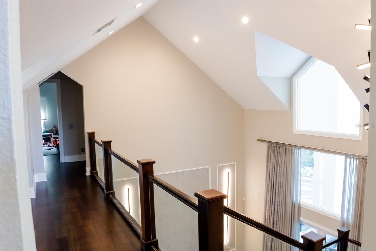 ISLEWORTH - Residential