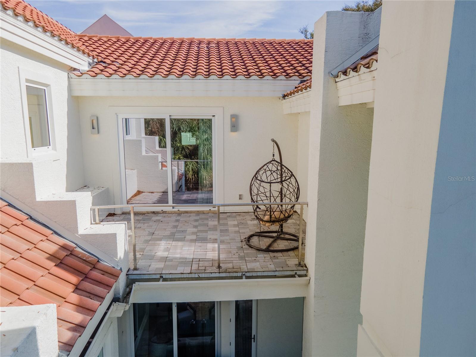 ISLEWORTH - Residential