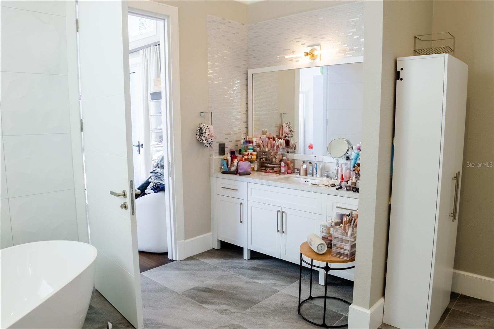 ISLEWORTH - Residential