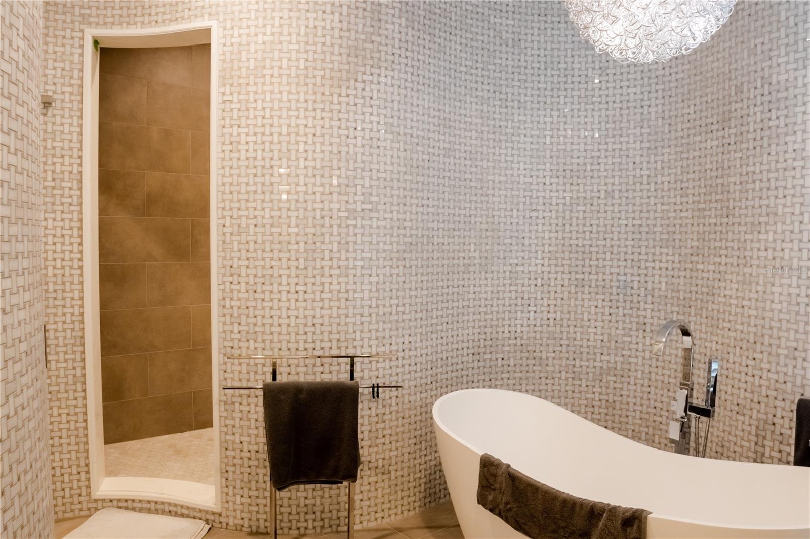 ISLEWORTH - Residential