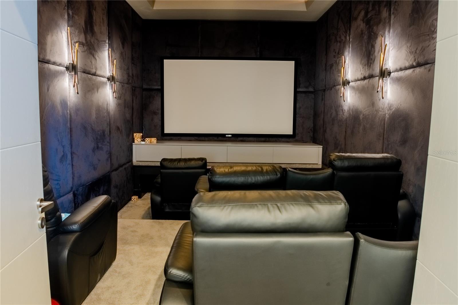 ISLEWORTH - Residential