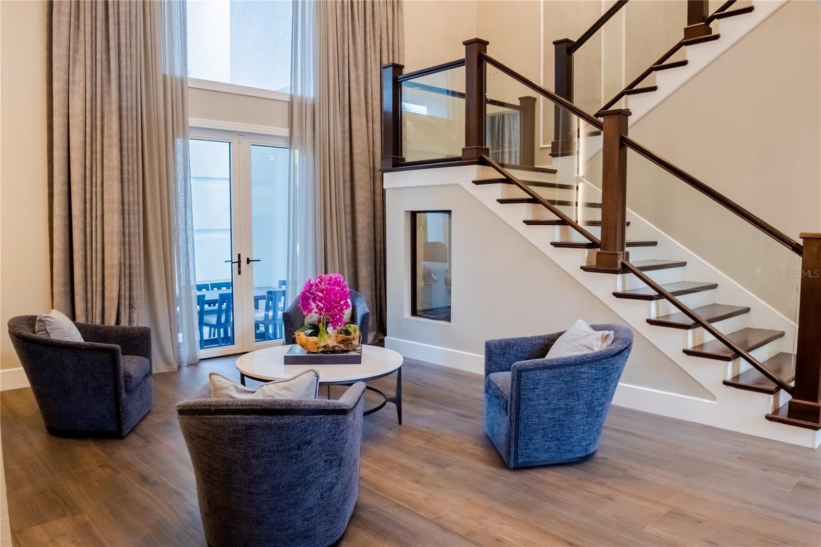 ISLEWORTH - Residential