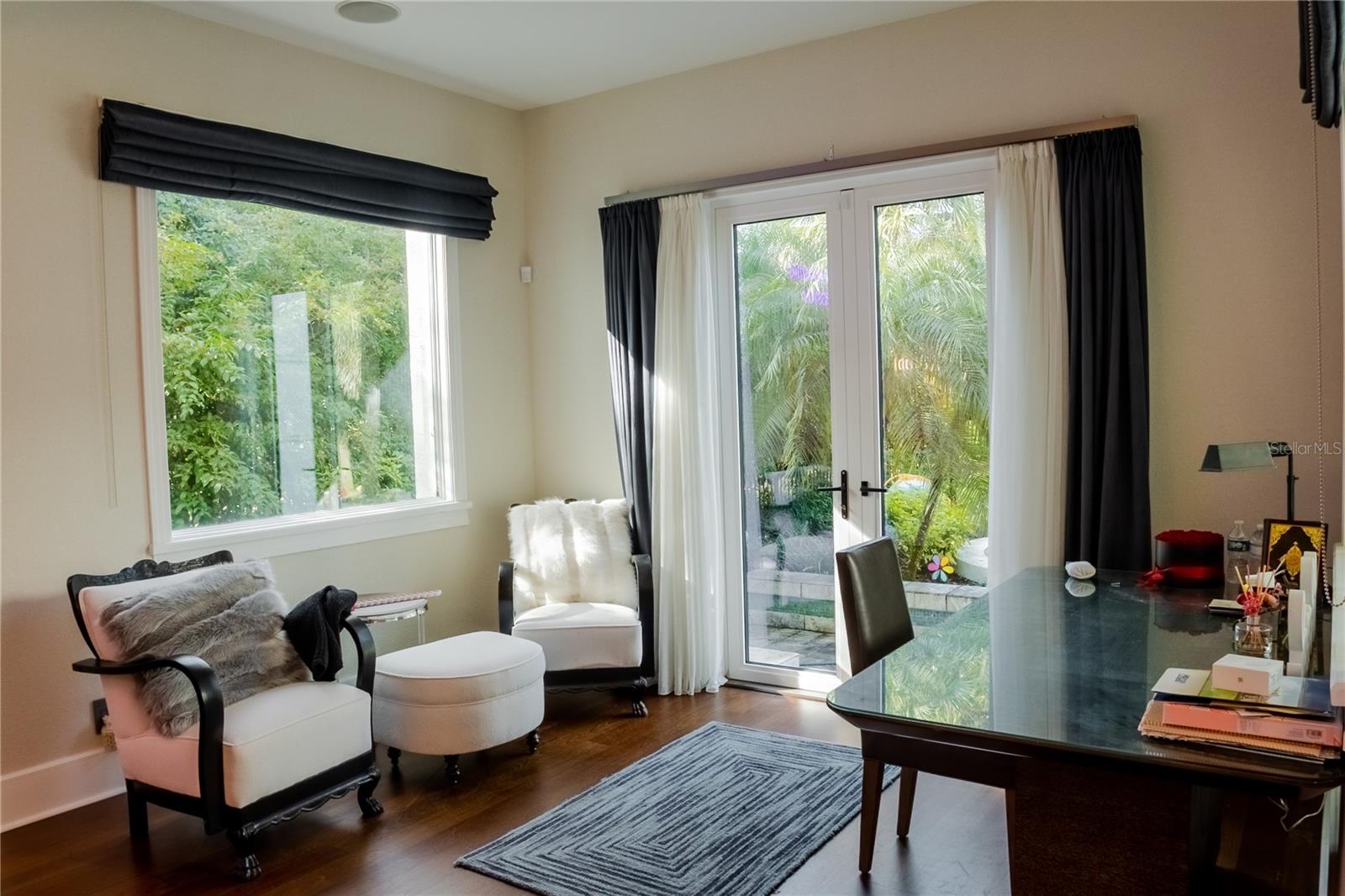 ISLEWORTH - Residential