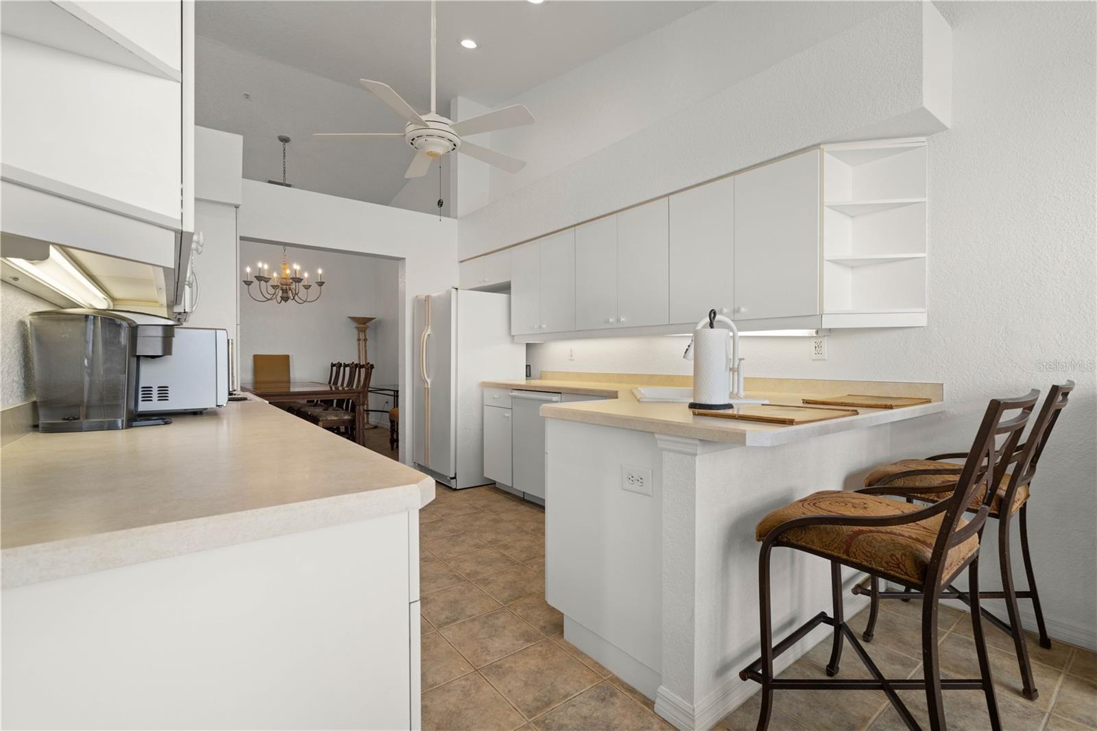 HARBOR WALK PH 02 BLDG 02 - Residential