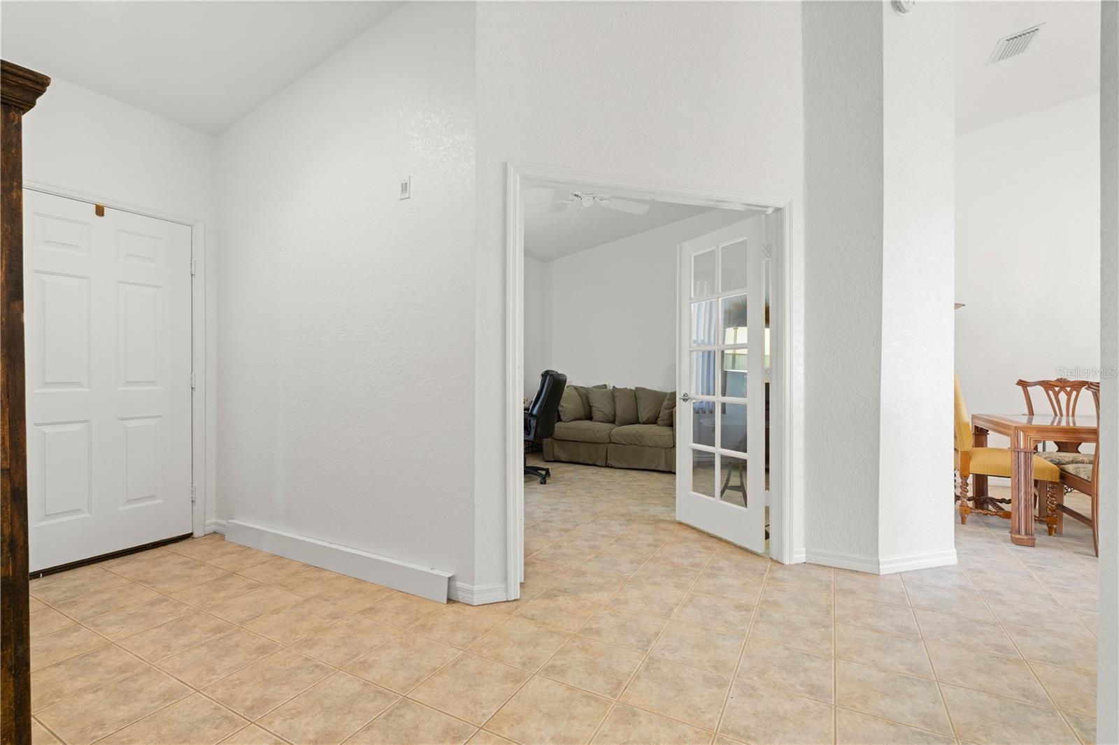 HARBOR WALK PH 02 BLDG 02 - Residential