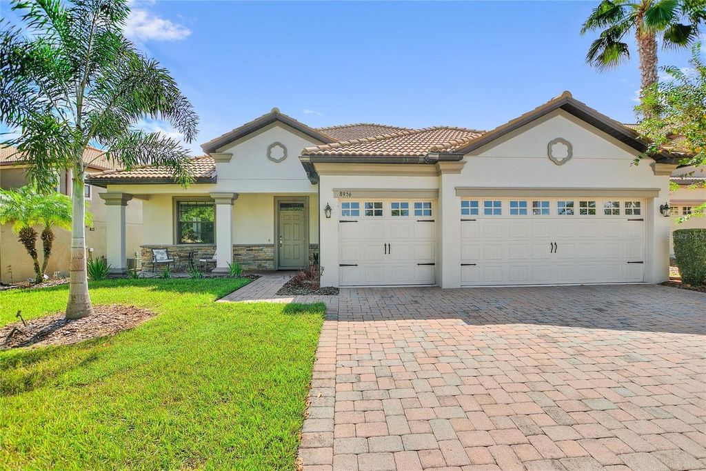 Photo of 8956 Dove Valley Way, Davenport, FL 33896 (MLS # S5136448)