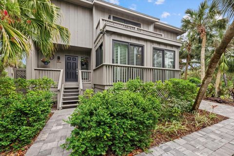1444 LANDINGS CIRCLE 72 SARASOTA FL 34231