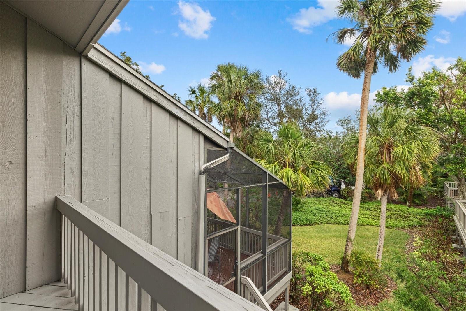 LANDINGS TREEHOUSE - Residential