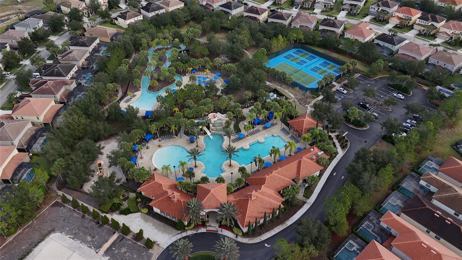 OAKMONT - Residential