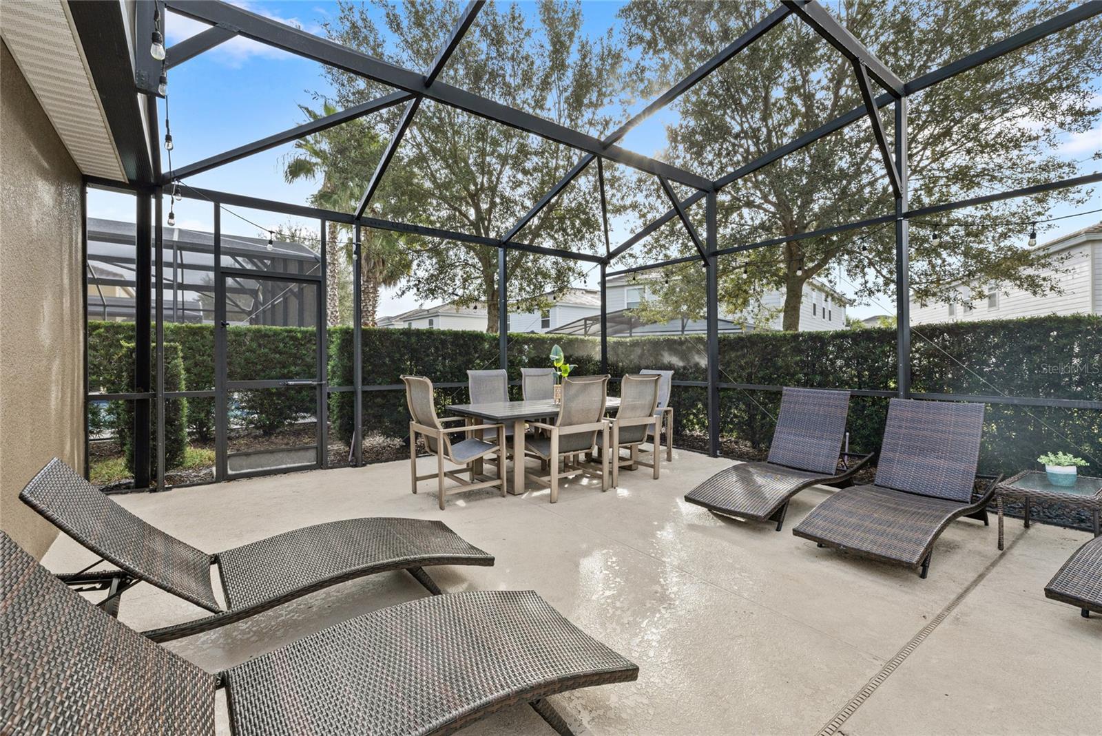 OAKMONT - Residential