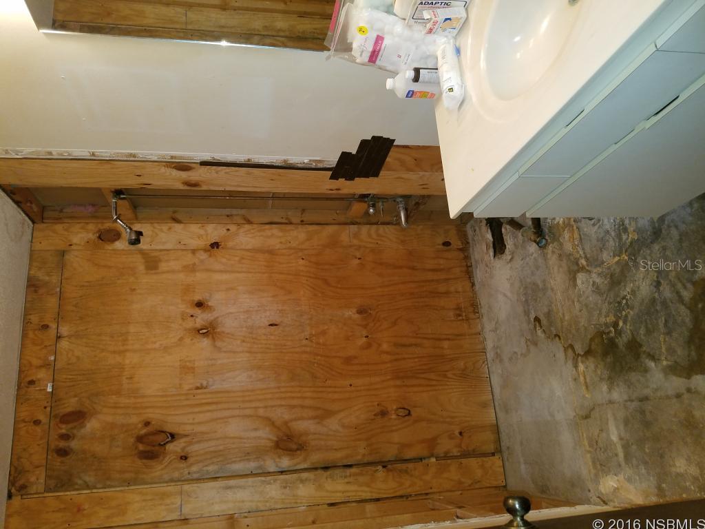 Florida Shores 01 - Residential