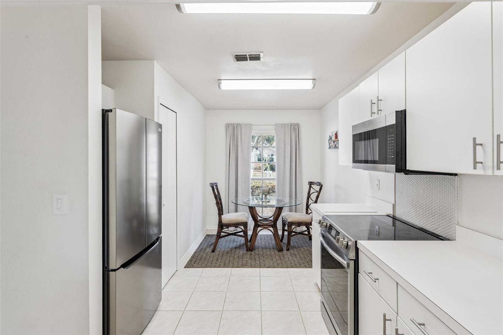 KINGS RIDGE - Residential