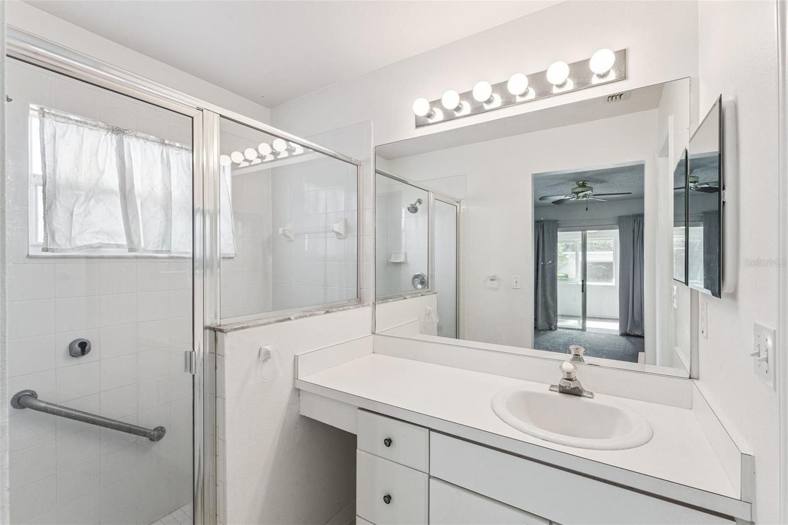 KINGS RIDGE - Residential