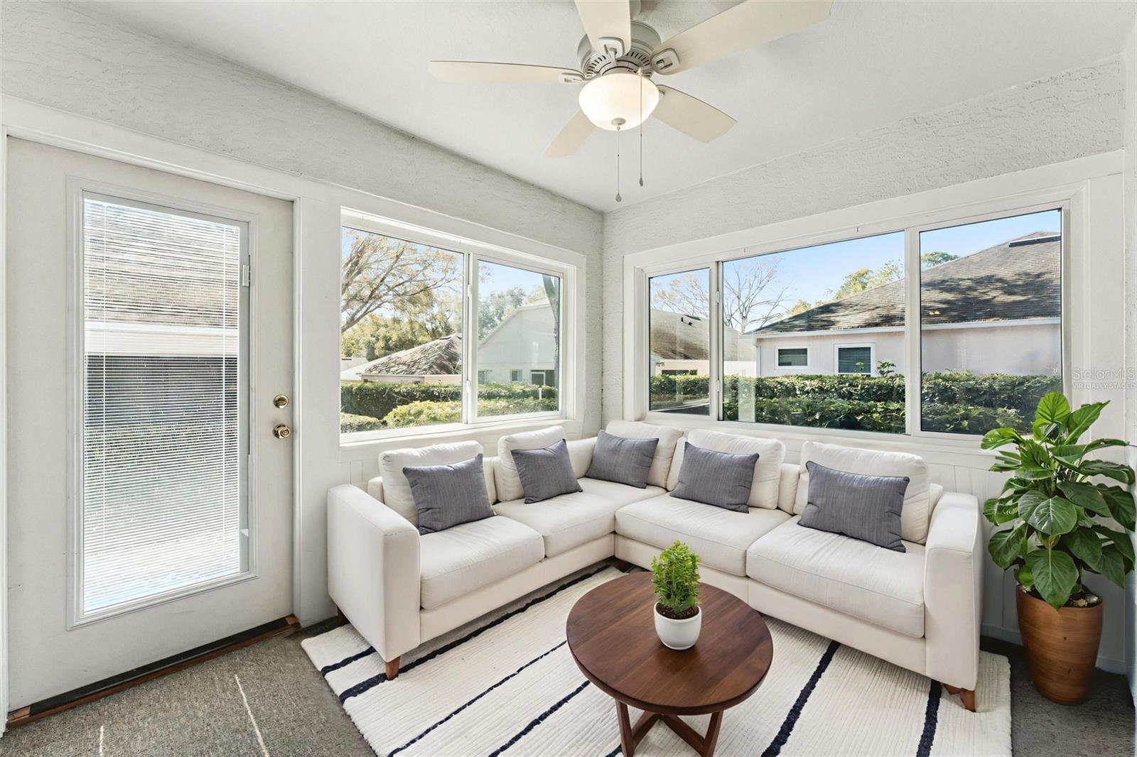 KINGS RIDGE - Residential