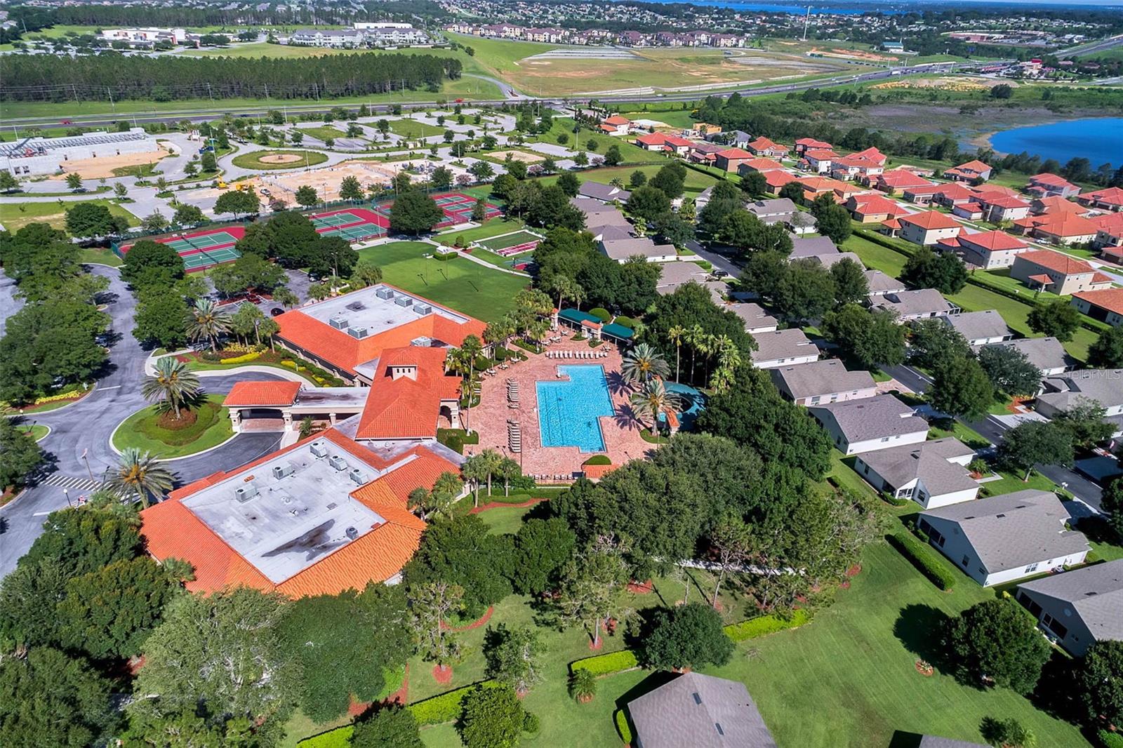 KINGS RIDGE - Residential